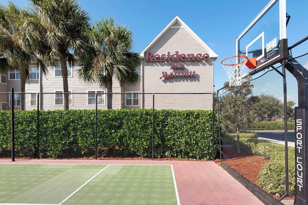 バスケットボール コート