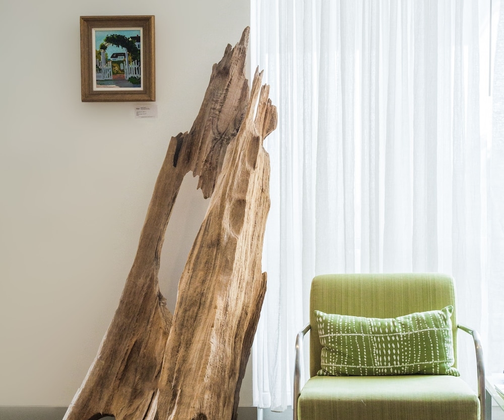 ロビーラウンジ