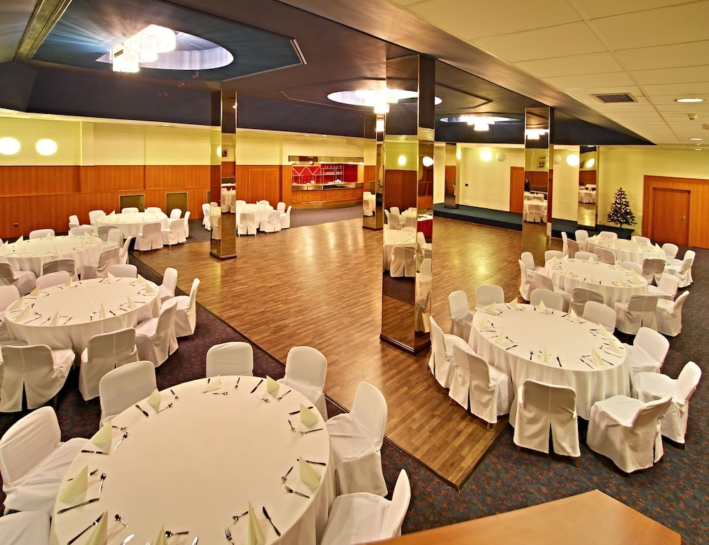 バンケット ホール