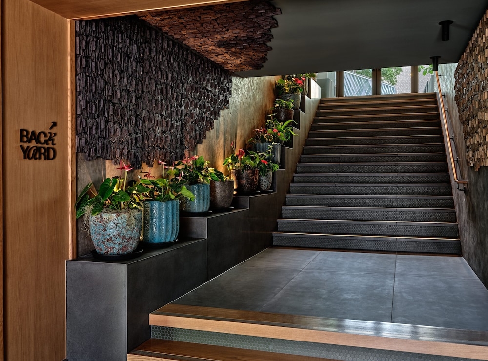 ロビーラウンジ