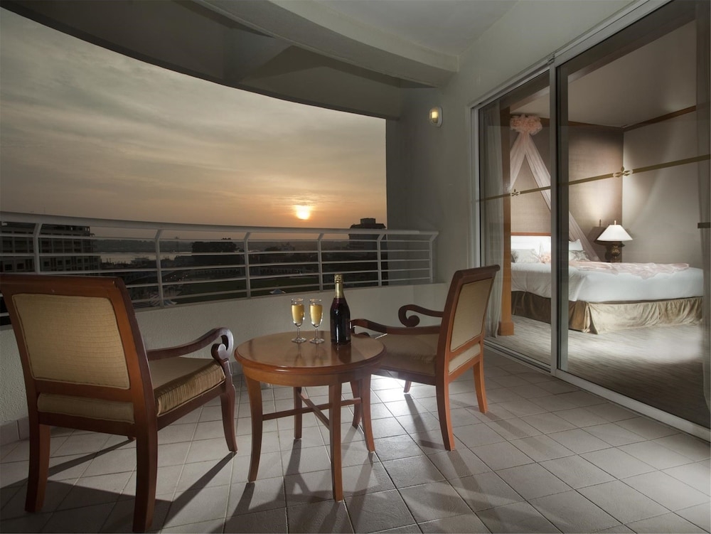 ビーチ / オーシャン ビュー