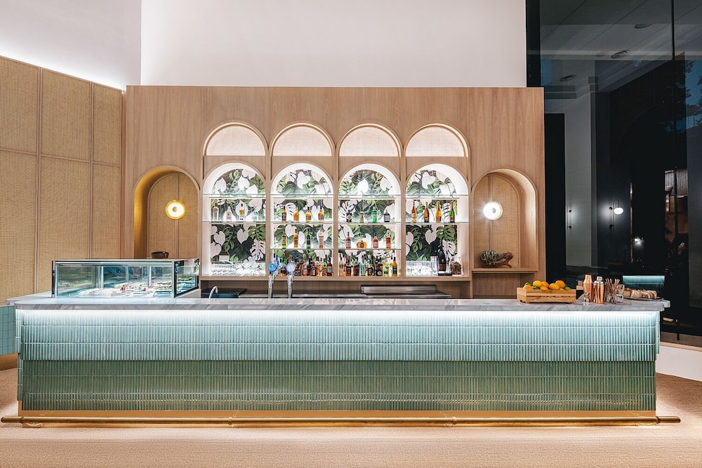 ロビーラウンジ