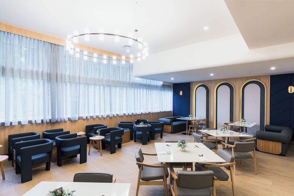 エグゼクティブ ラウンジ