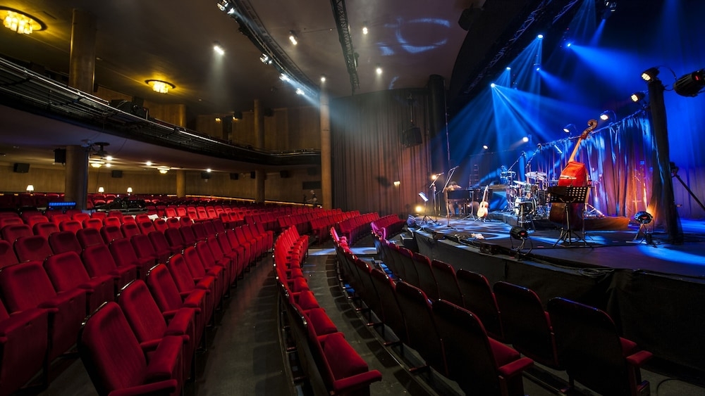 シアター ショー