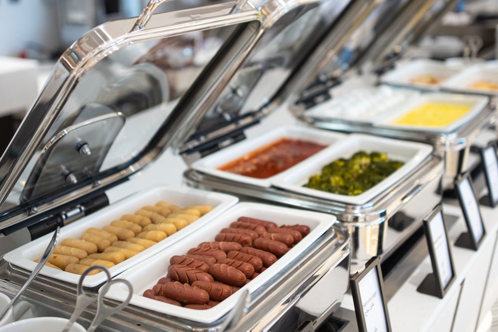 朝食ビュッフェ