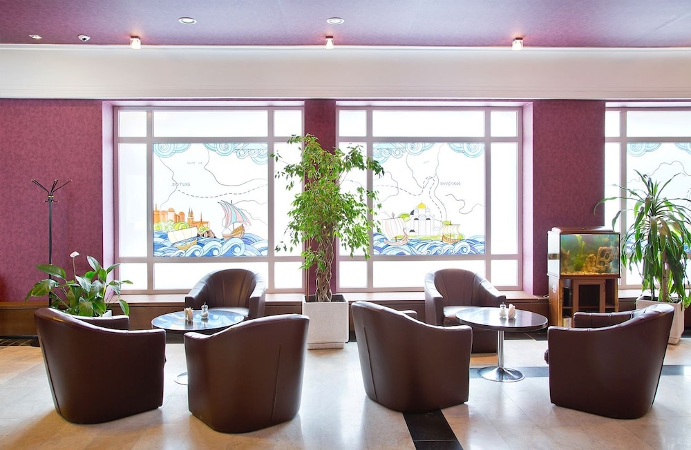 ロビーラウンジ