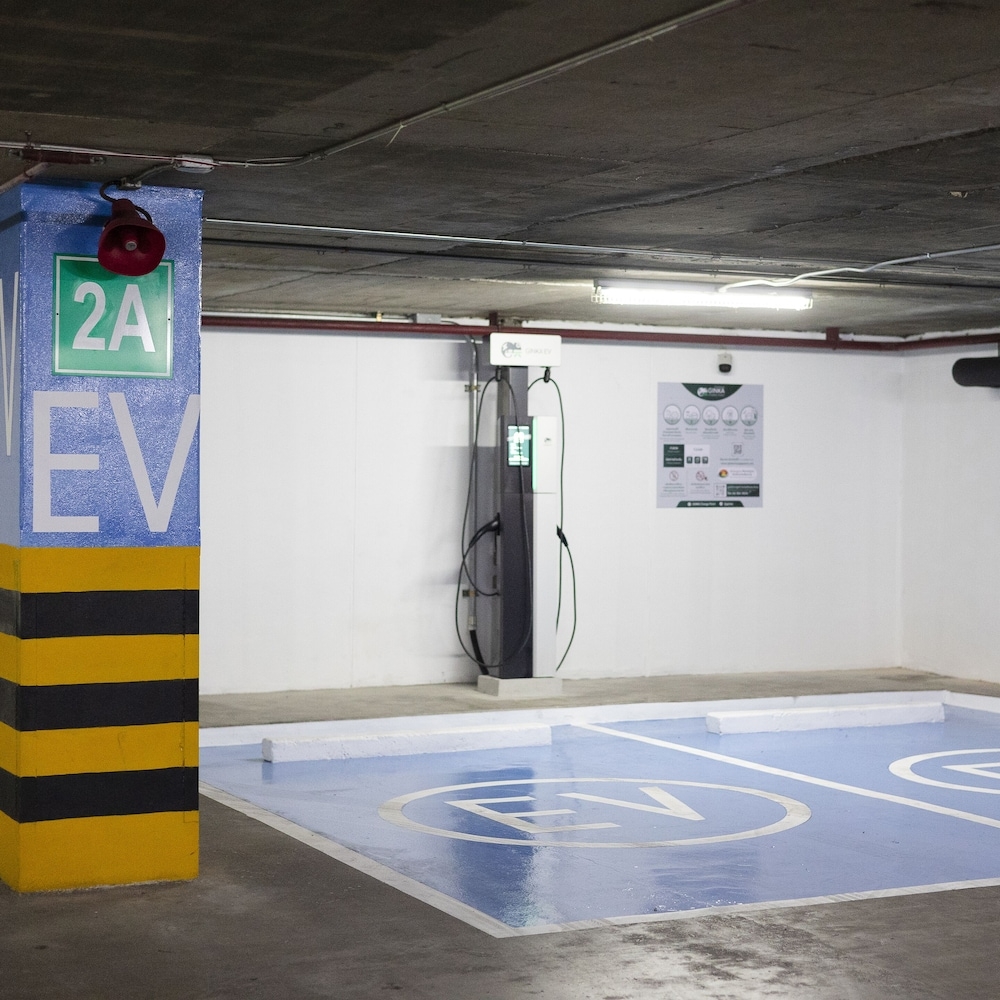 電気車両充電スタンド