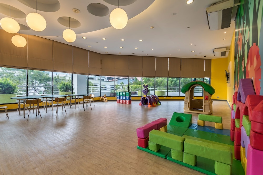 子供向けアクティビティ