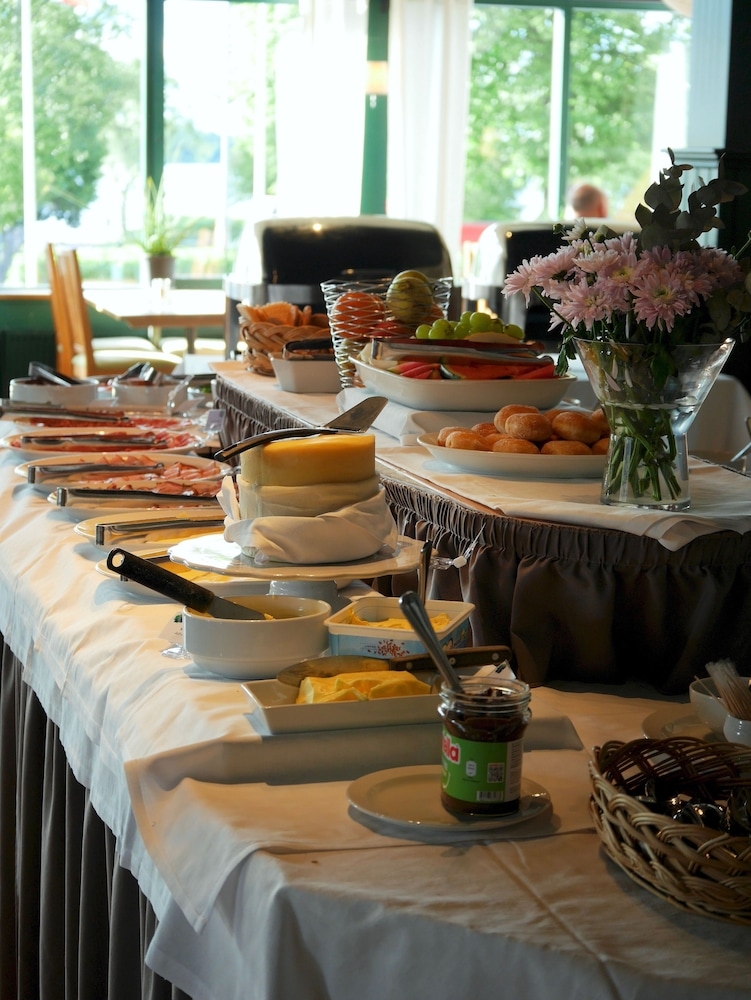 朝食ビュッフェ
