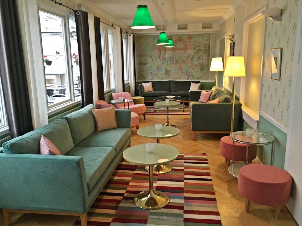 ロビー応接スペース