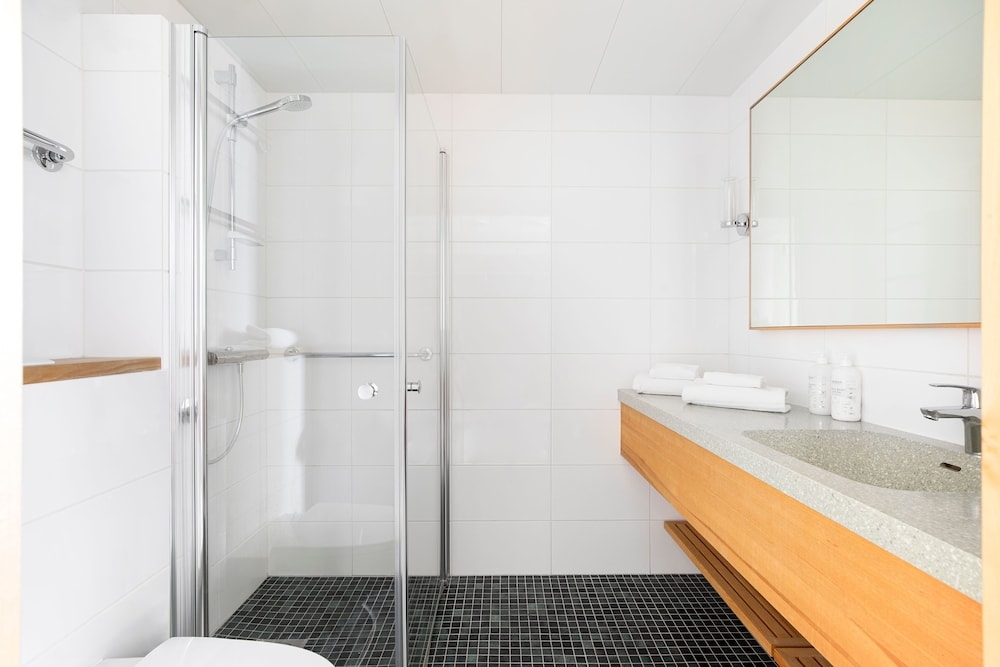 バスルームのシャワー