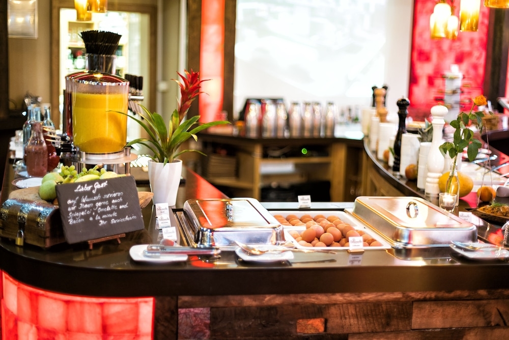 朝食ビュッフェ