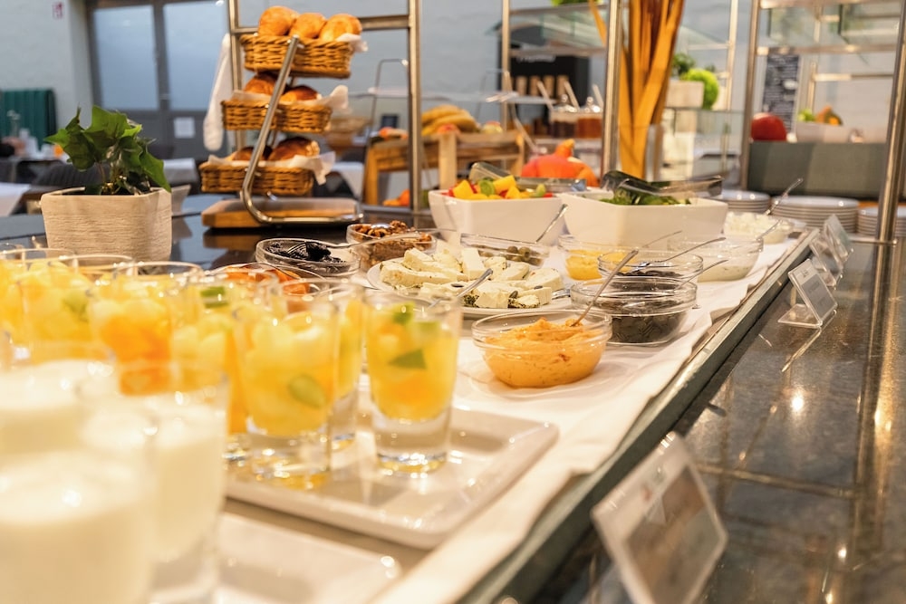 朝食ビュッフェ