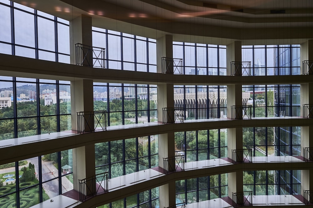 内部エントランス