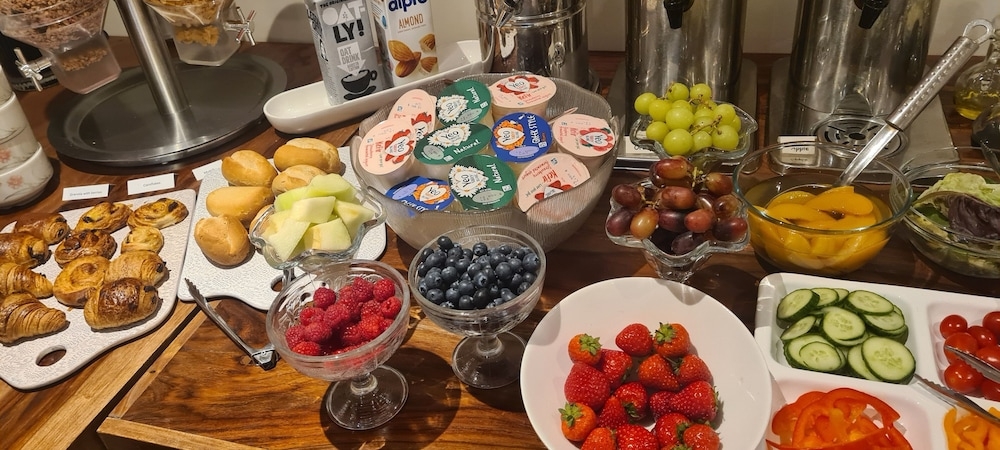 朝食ビュッフェ