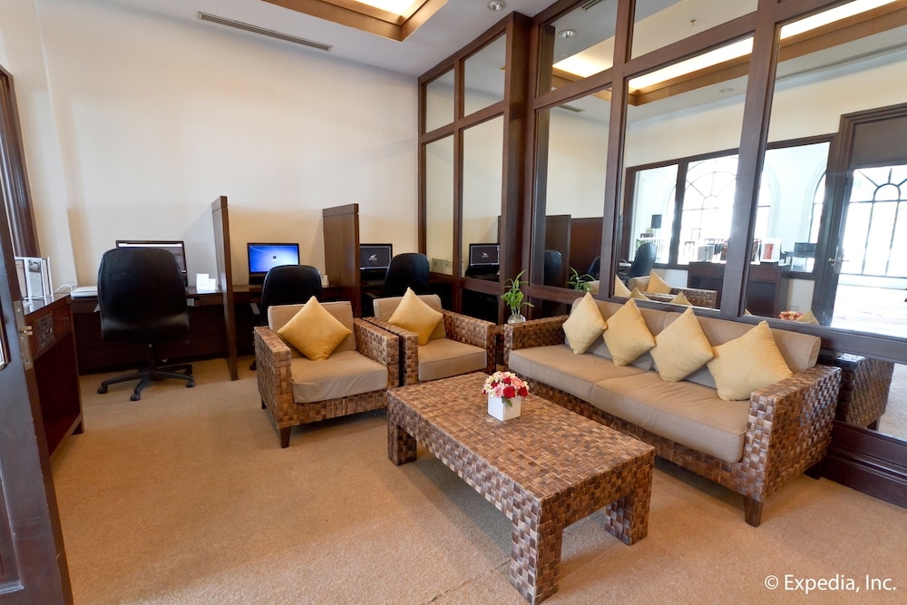 ロビーラウンジ