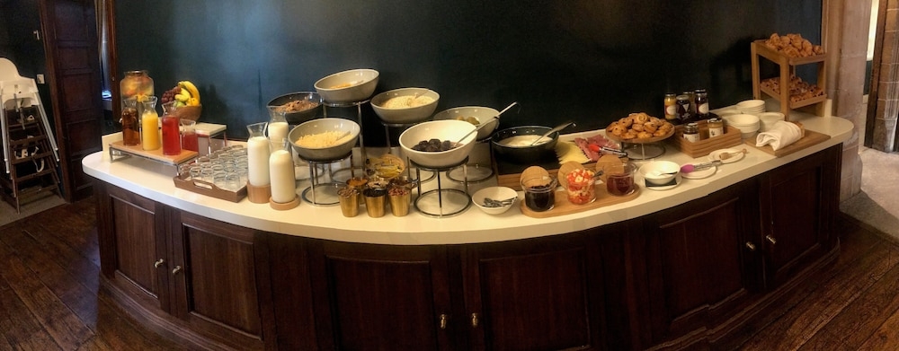 朝食ビュッフェ