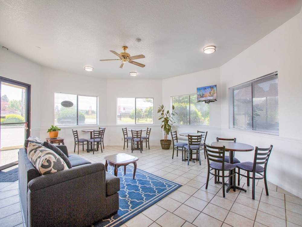 ロビー応接スペース