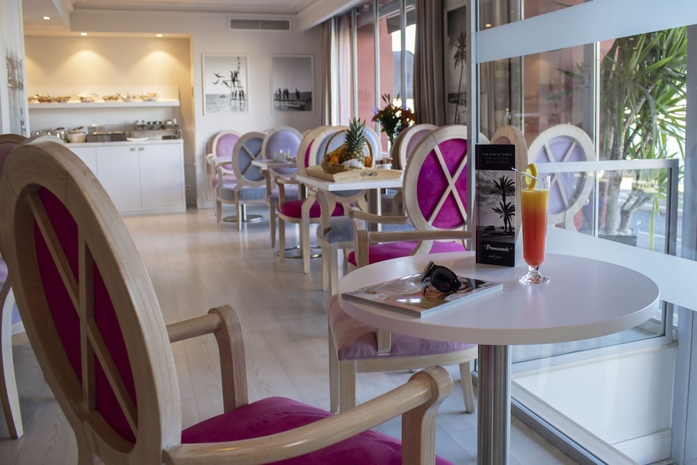 ロビー応接スペース