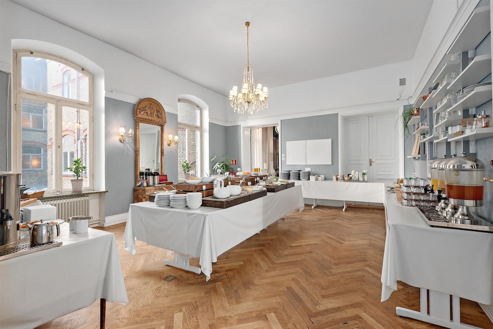 朝食ビュッフェ