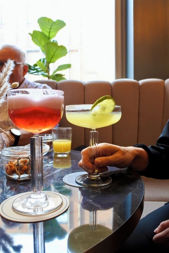 ロビー応接スペース