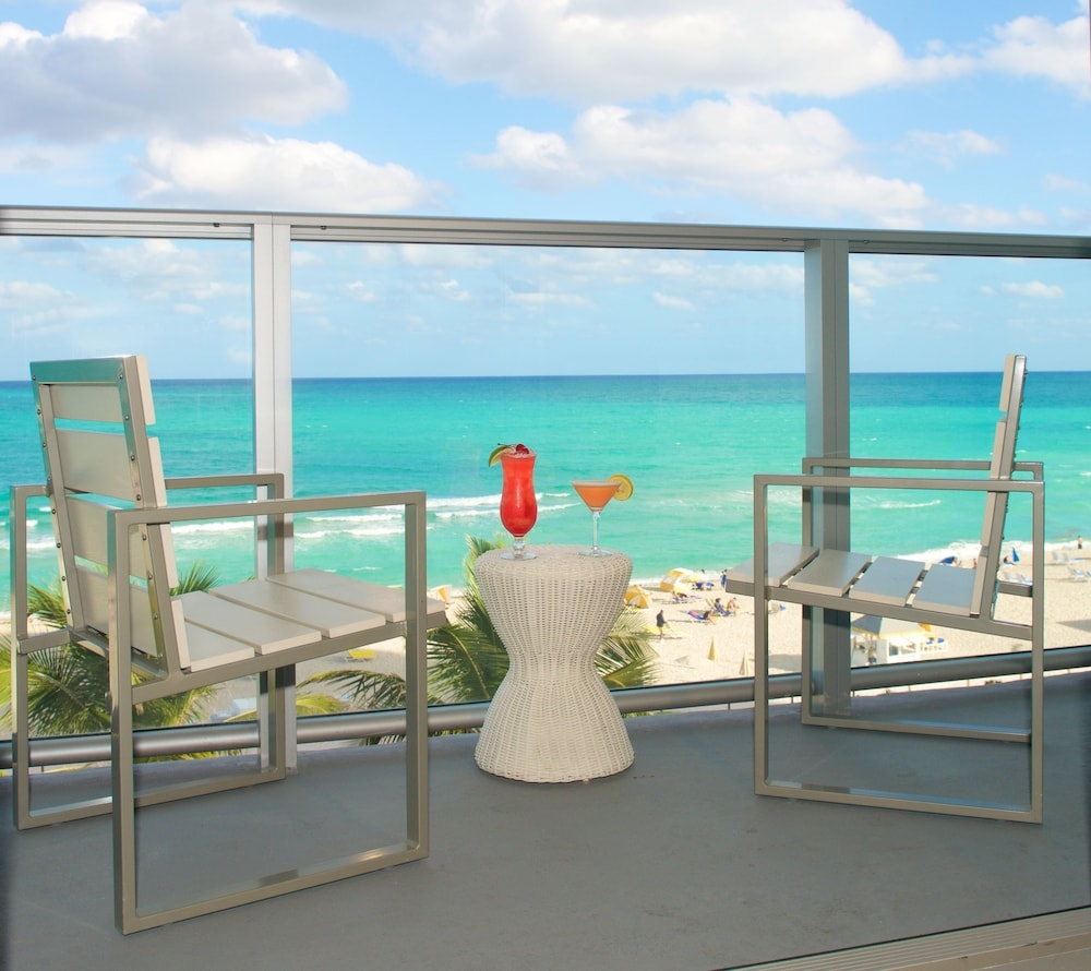 ビーチ / オーシャン ビュー