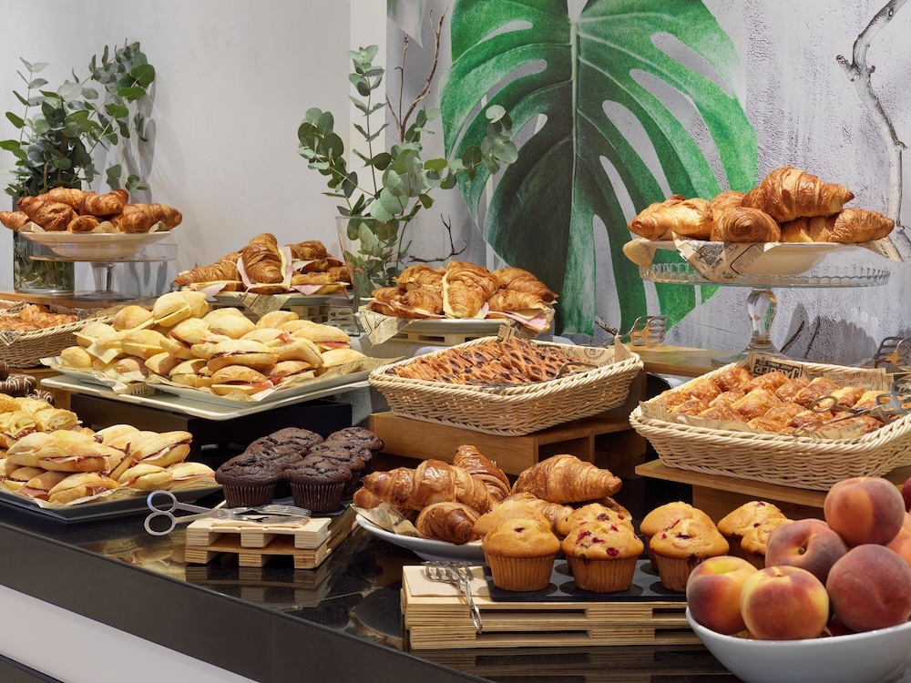 朝食ビュッフェ