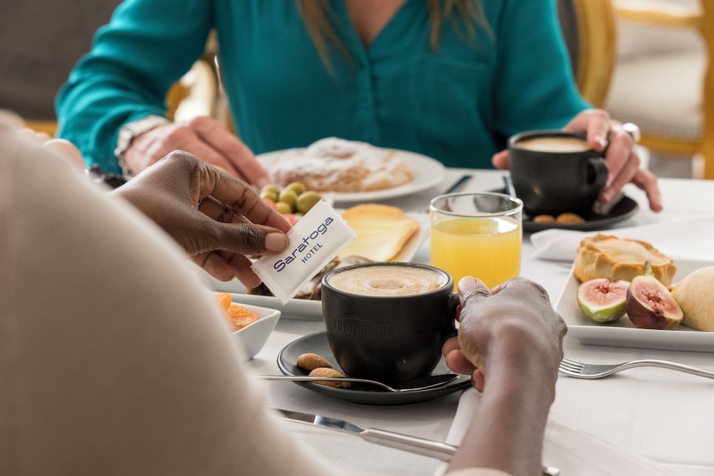 朝食ビュッフェ