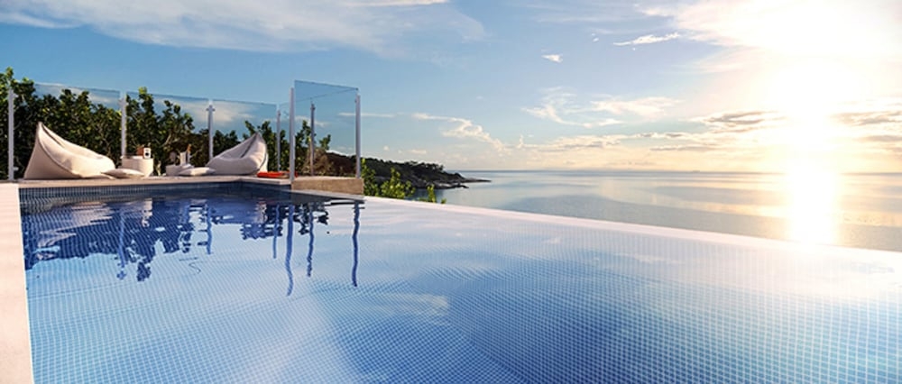 インフィニティ プール