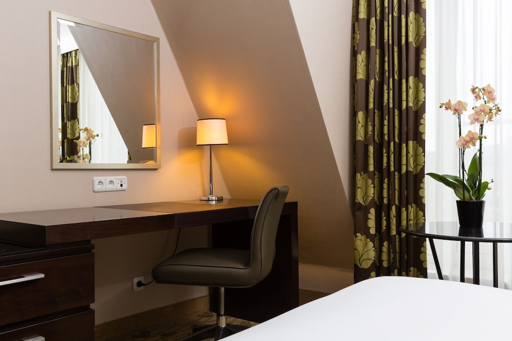 室内のビジネス センター