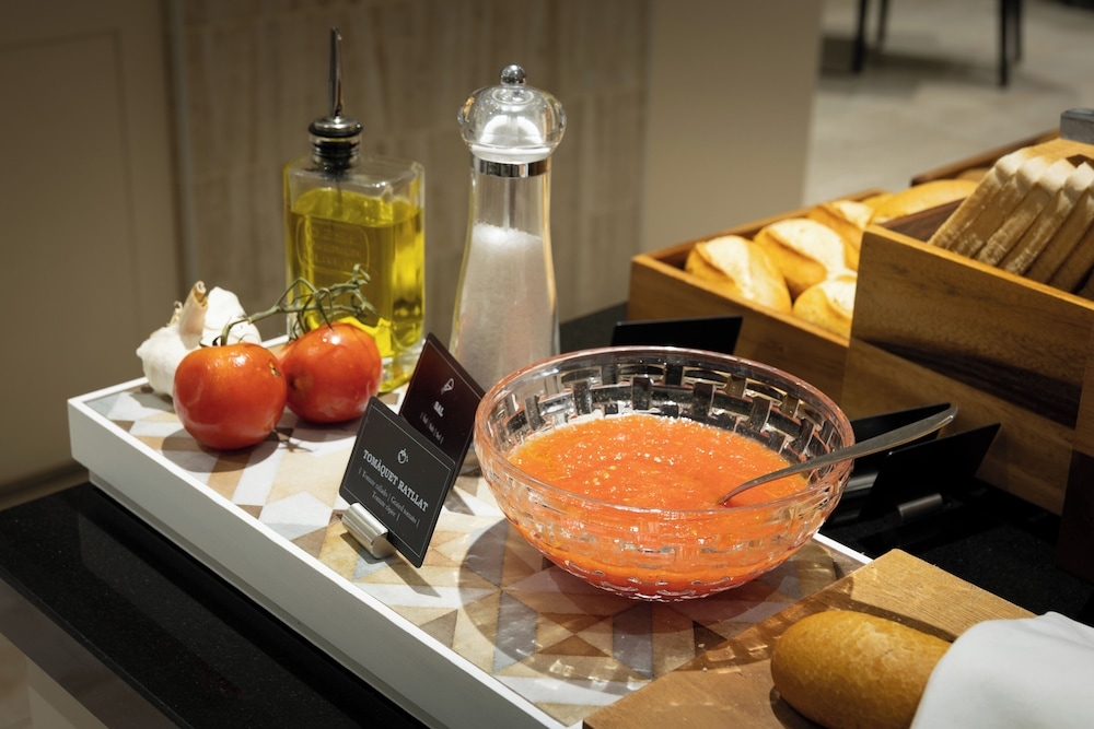 朝食ビュッフェ