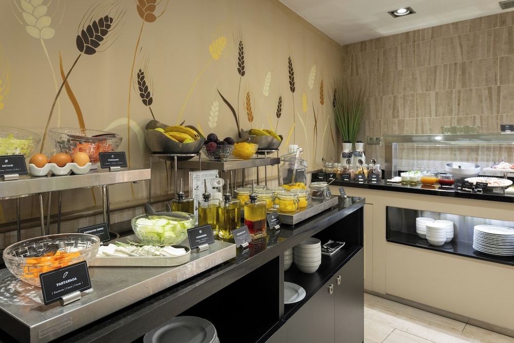 朝食ビュッフェ