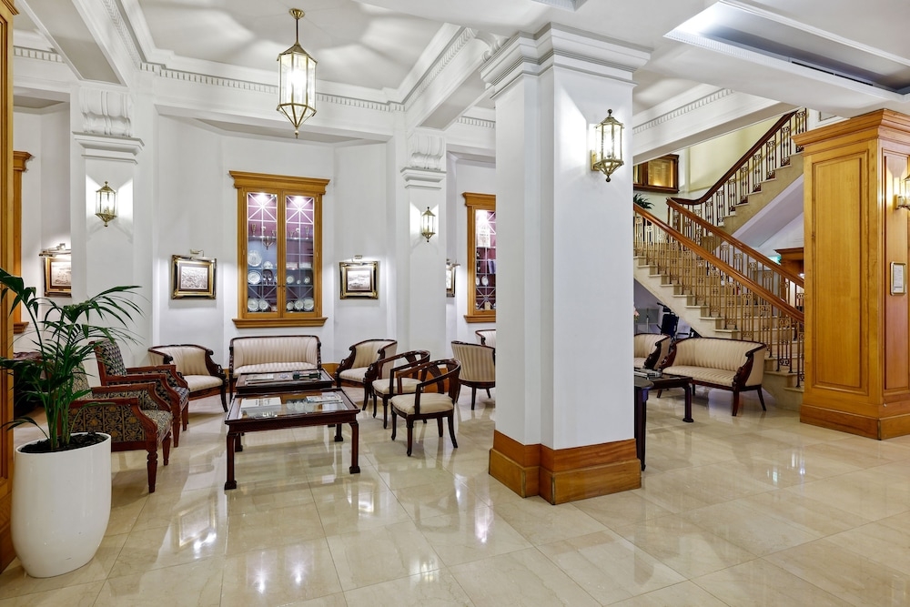 ロビー応接スペース