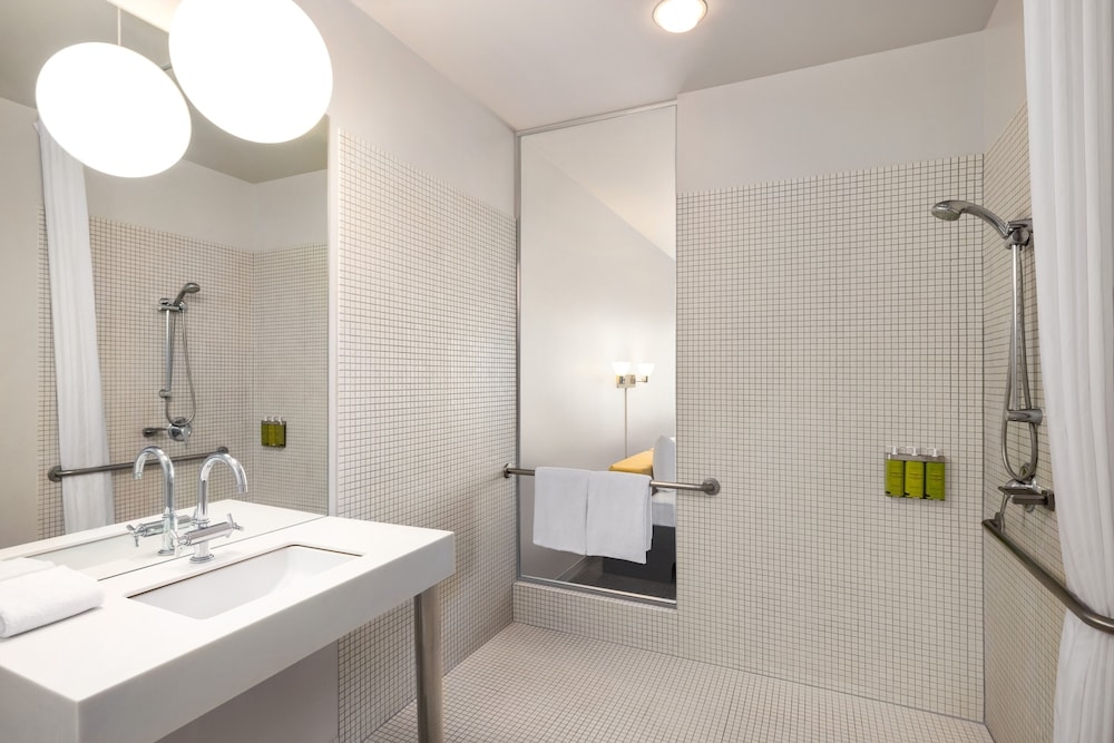 バリアフリー バスルーム