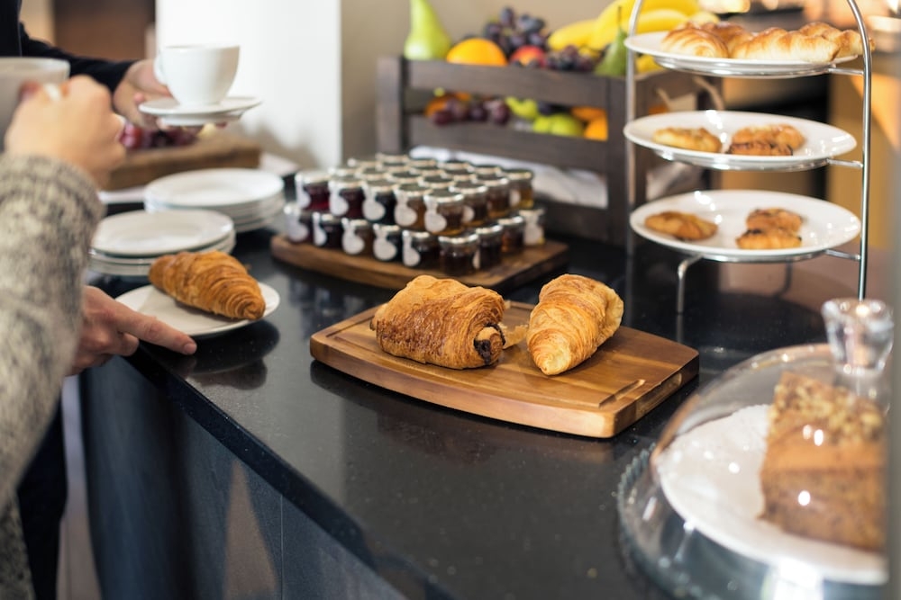 朝食ビュッフェ