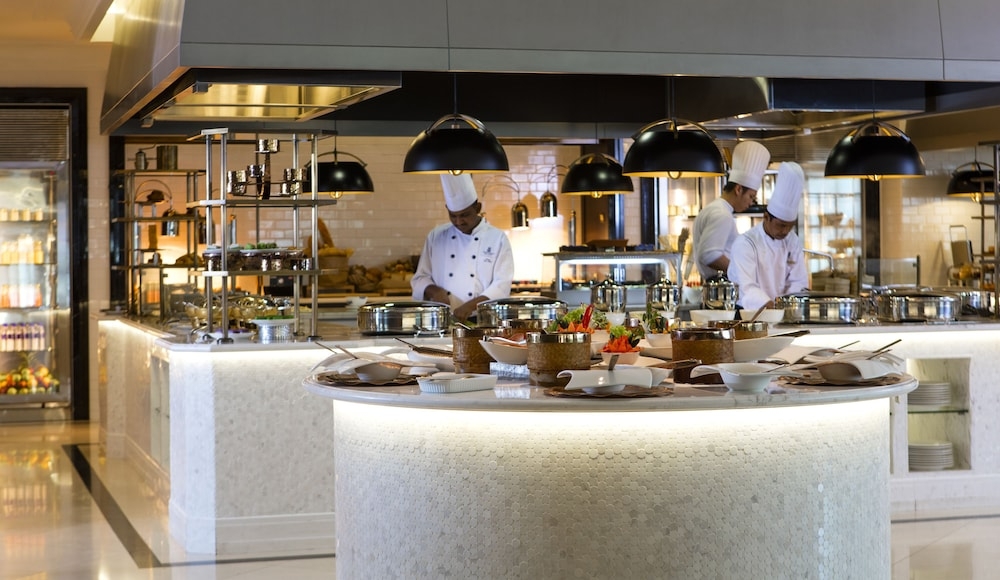 朝食ビュッフェ