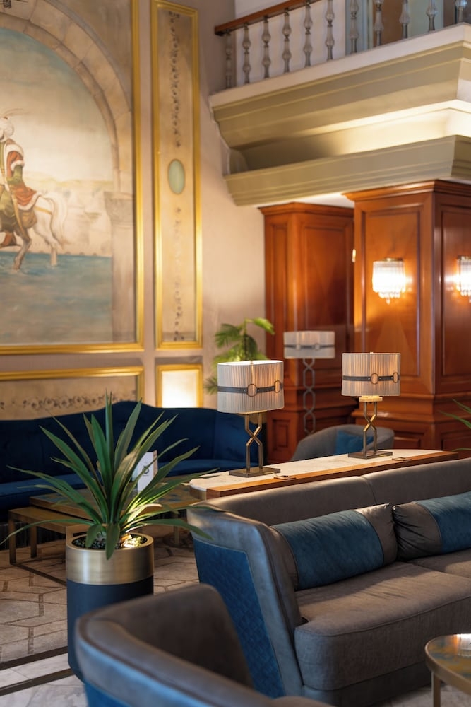 ロビー応接スペース