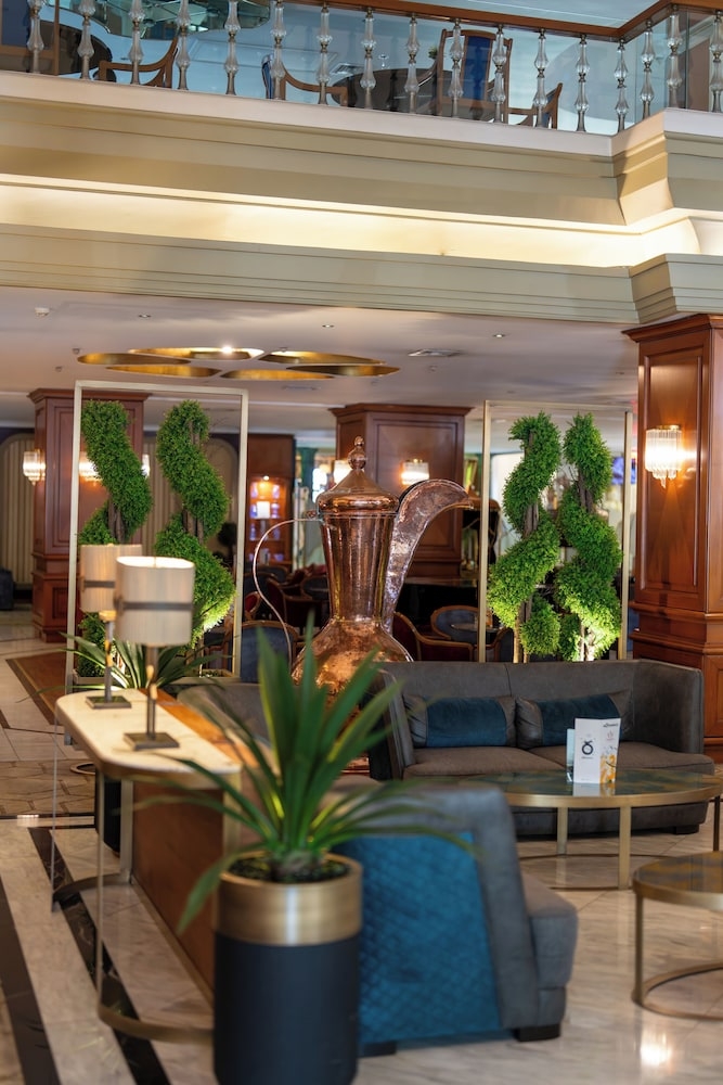 ロビー応接スペース