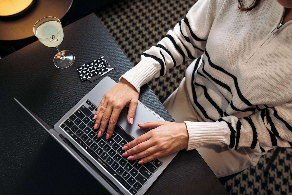 室内のビジネス センター