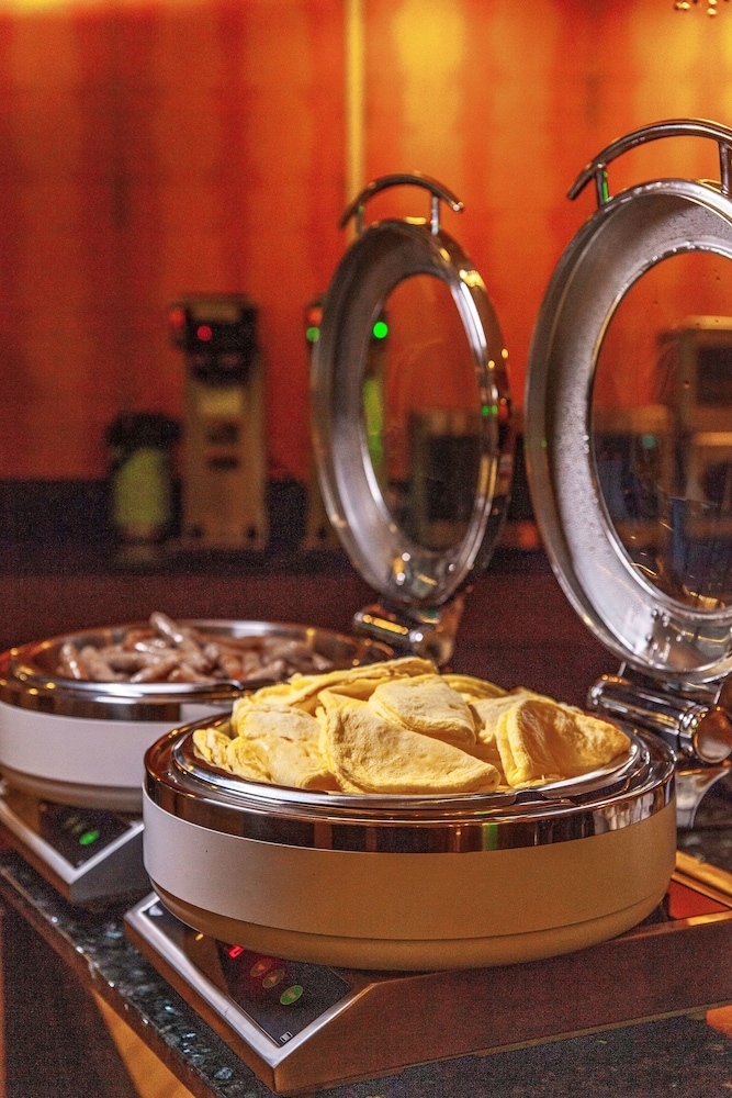 朝食ビュッフェ