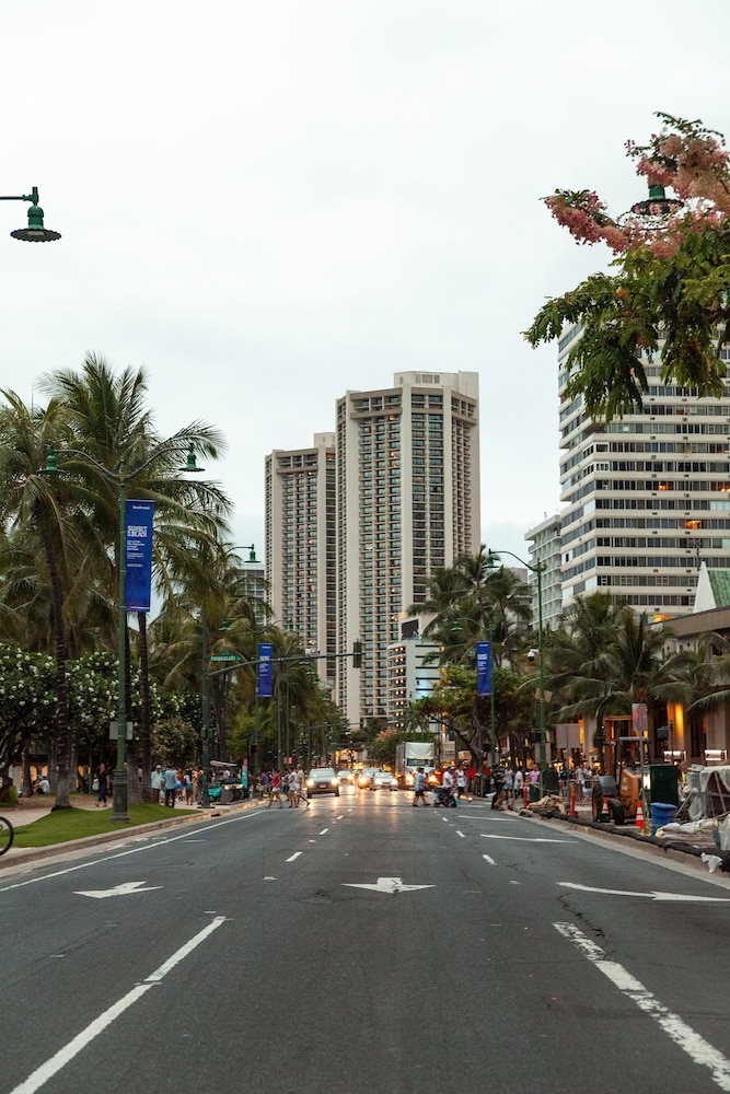 ショッピングモール