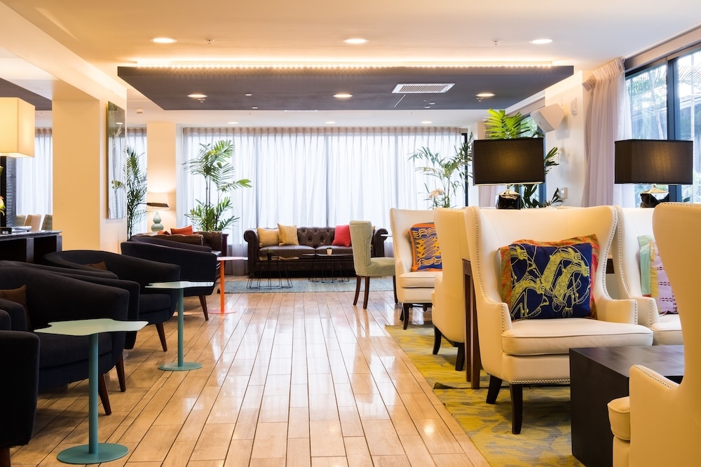 ロビー応接スペース