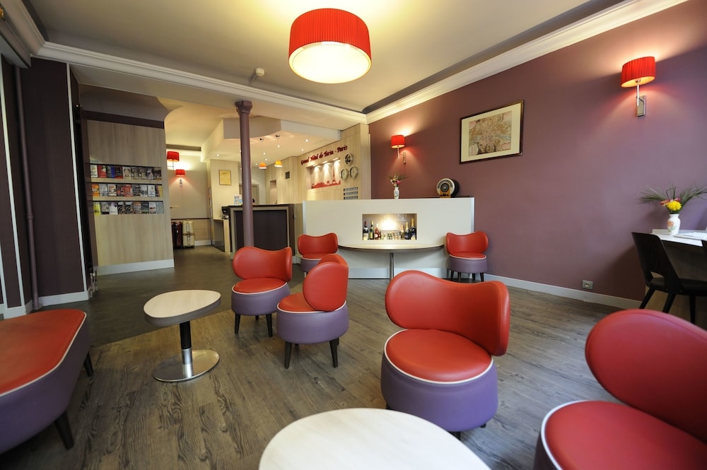 ロビーラウンジ