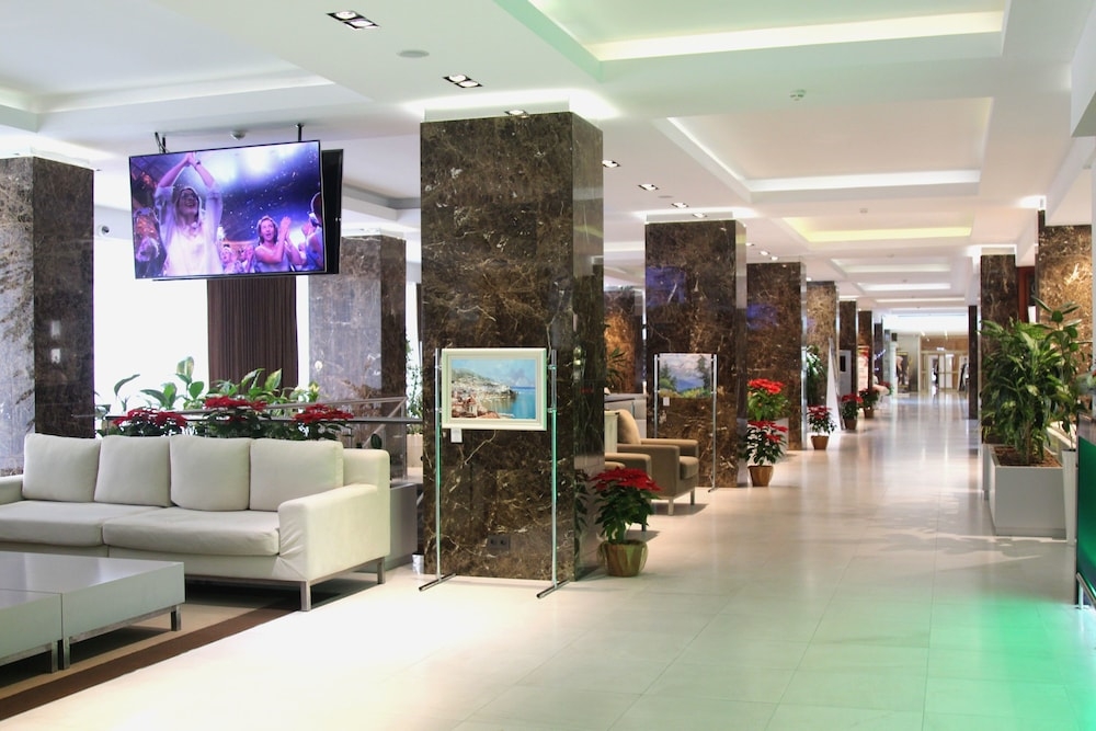 内部エントランス