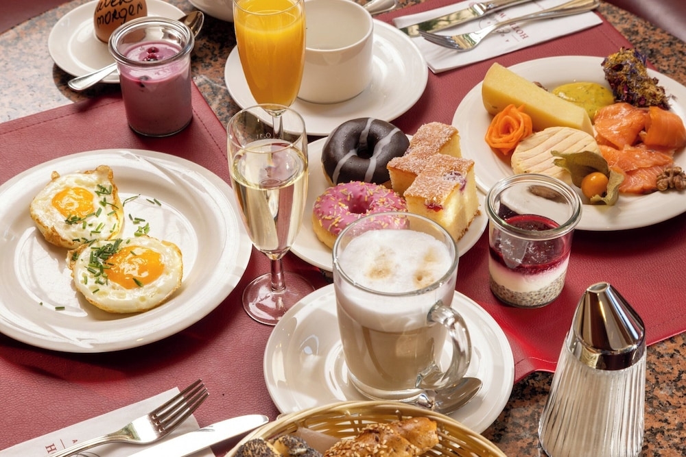 朝食ビュッフェ