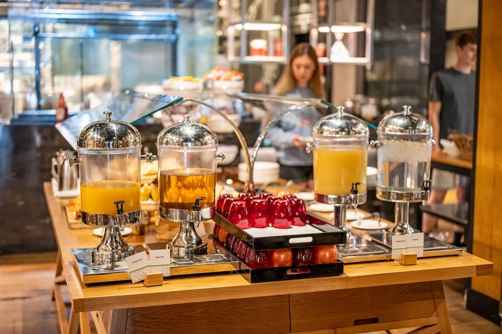 朝食ビュッフェ