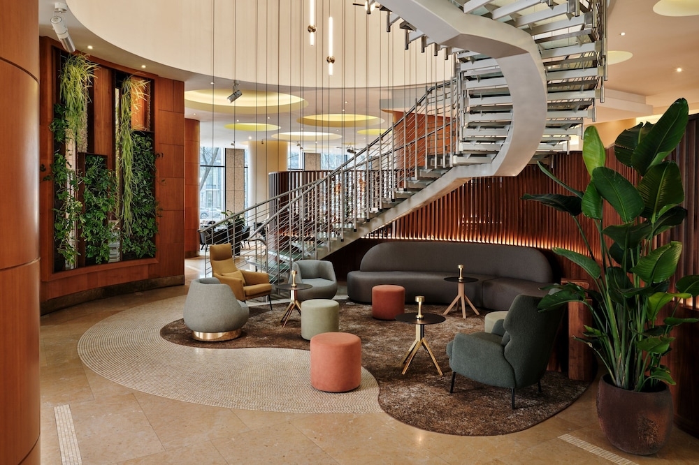 ロビーラウンジ