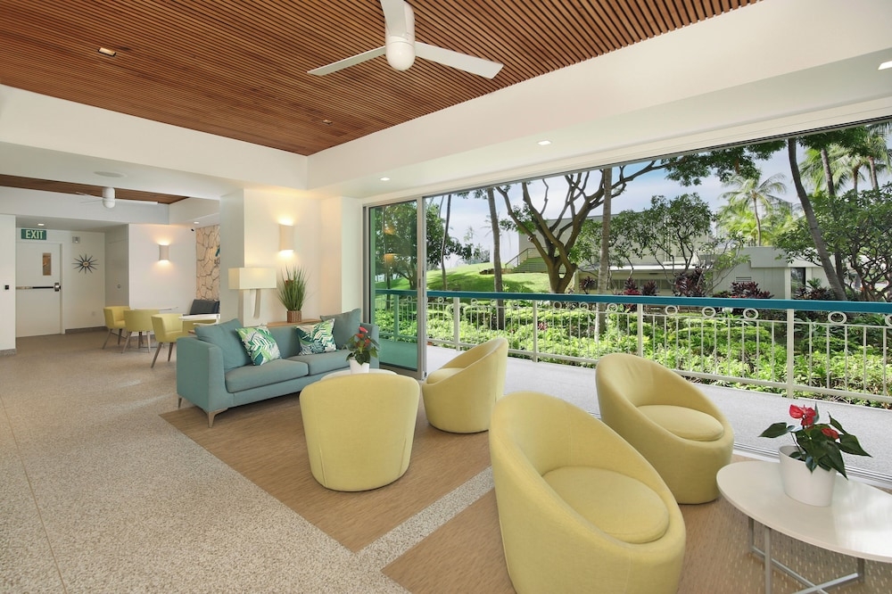 ロビー応接スペース