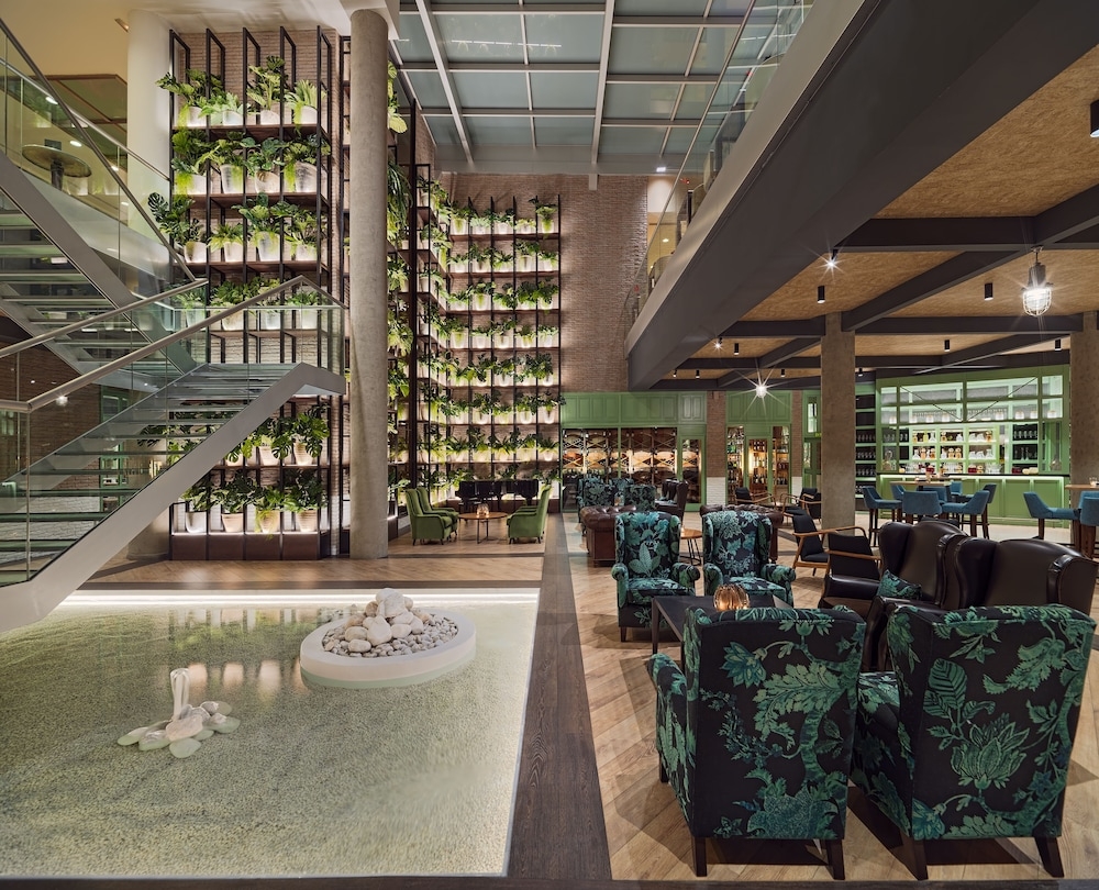 ロビー応接スペース