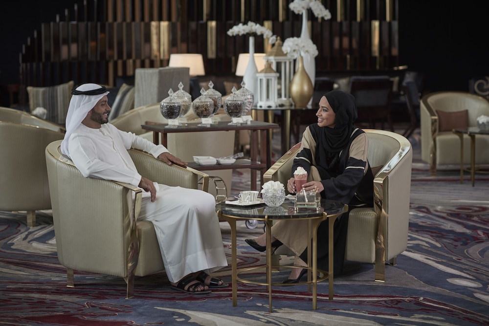 ロビーラウンジ